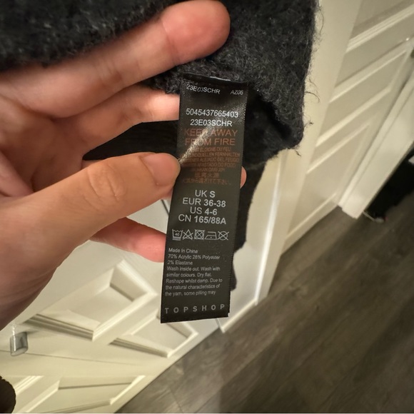 Topshop crop sweater - Picture 6 of 6